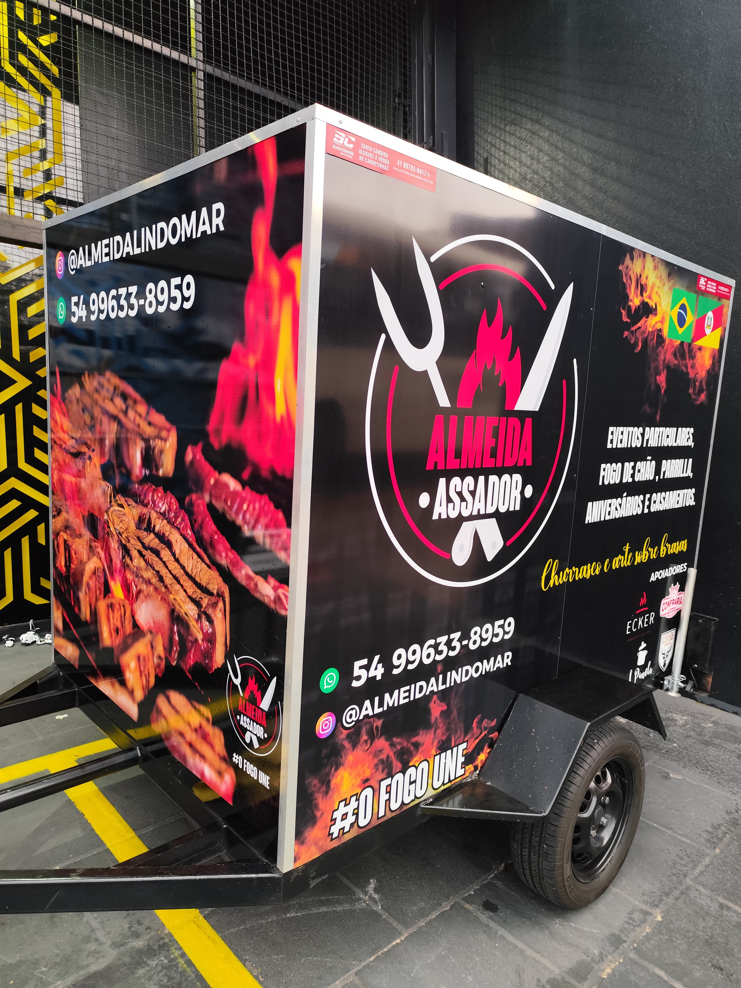 Personalização de veículo — trabalho Print Express