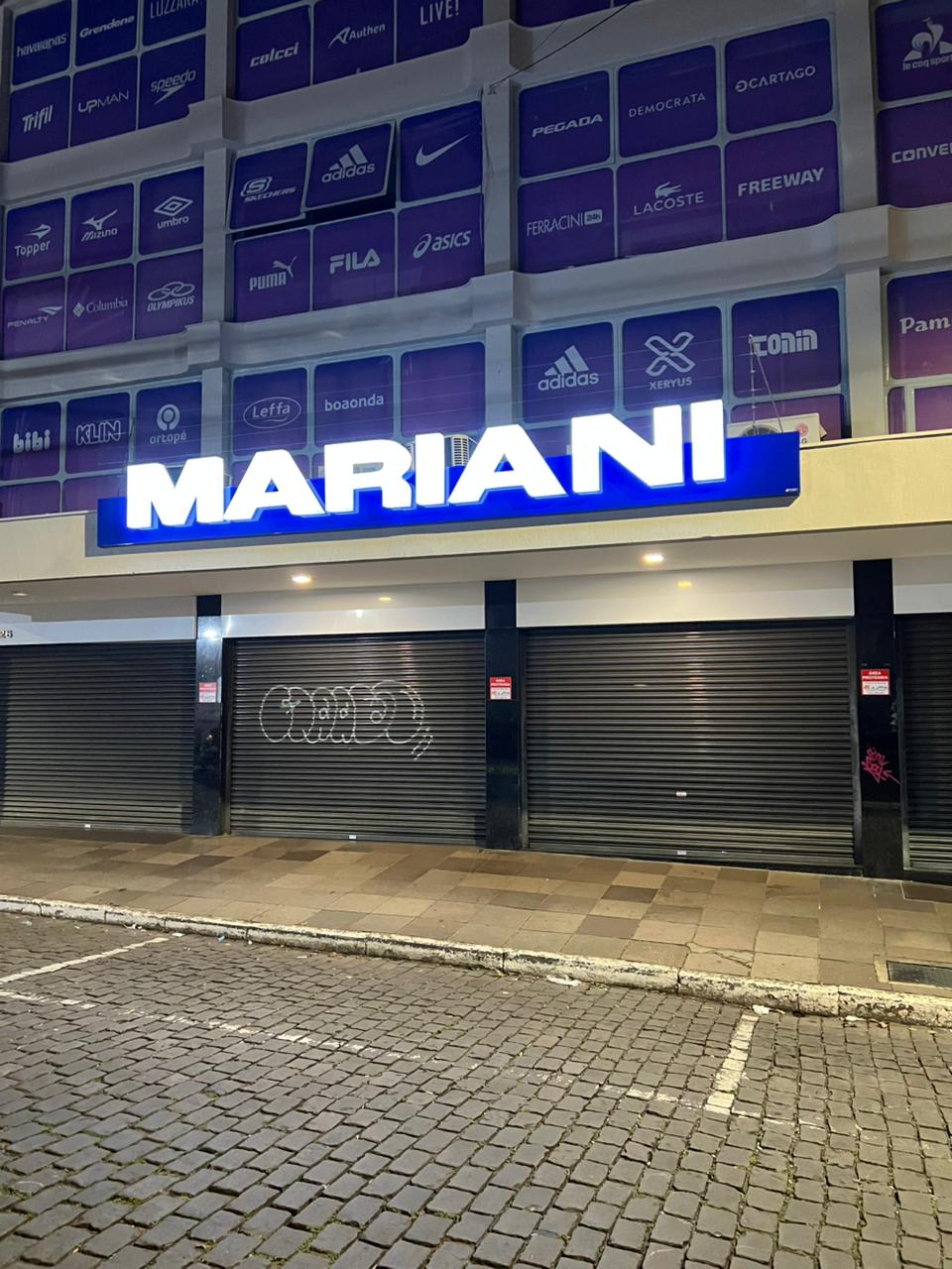 Letreiro externo — trabalho Print Express