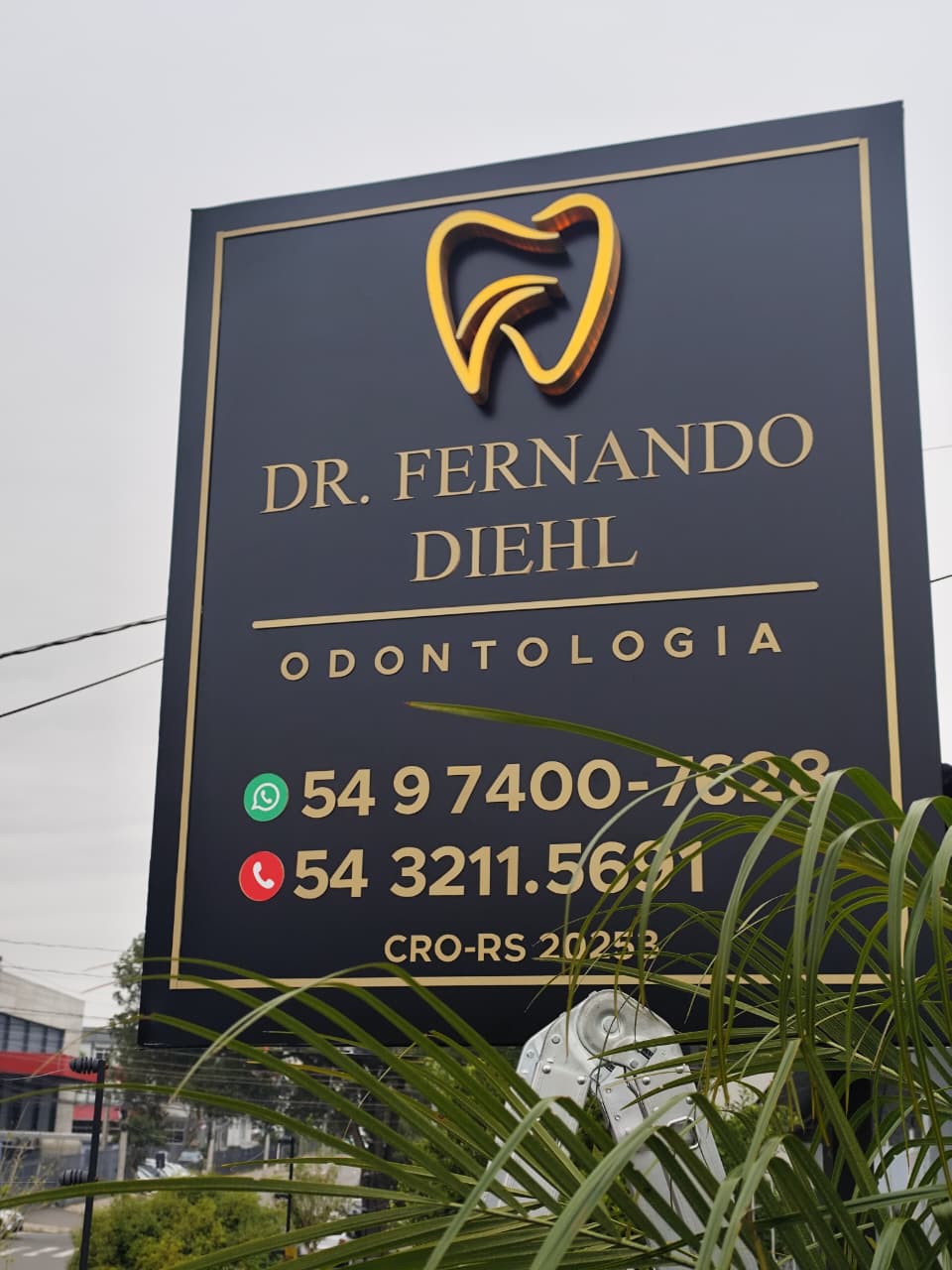 Totem de identificação — trabalho Print Express